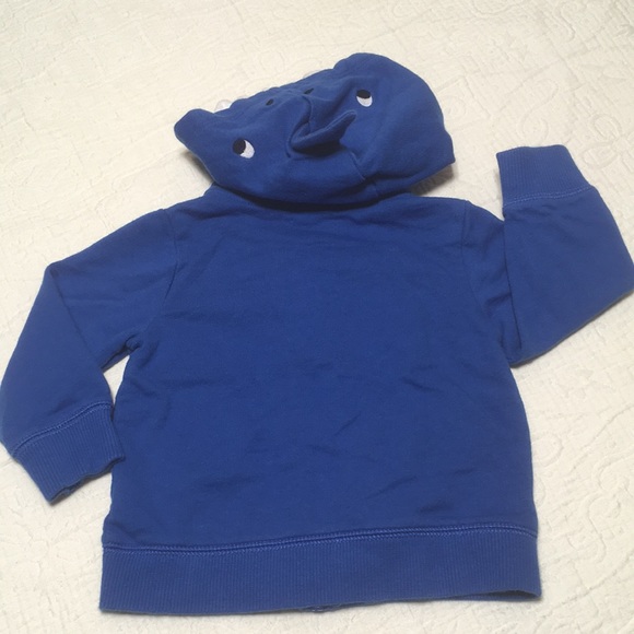 6m (4/$20) Shark Hoodie/Comfy Pants Set by Carter’s - Picture 11 of 11
